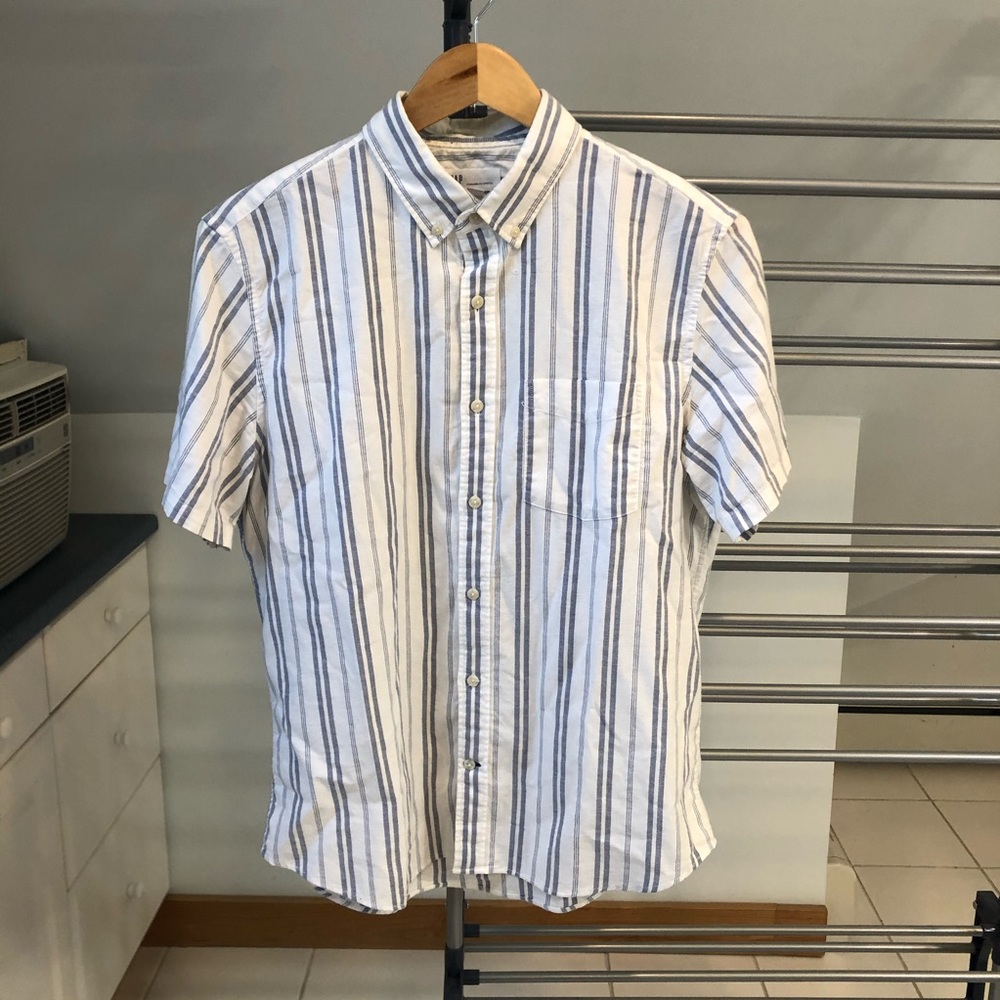 Gap Short Sleeve Oxford Shirt